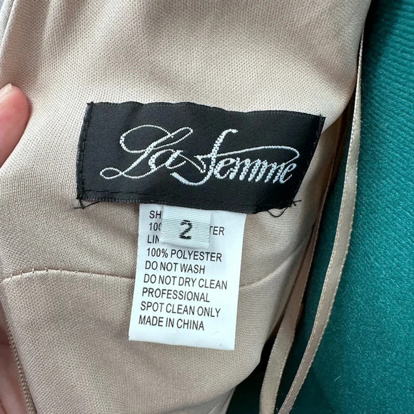 La Femme Nude Plunge Neck A-Line Gown NWOT - Picture 5 of 6